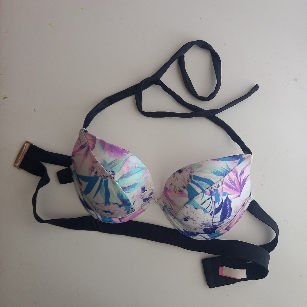 Victoria's Secret push-up bikini top, 34C